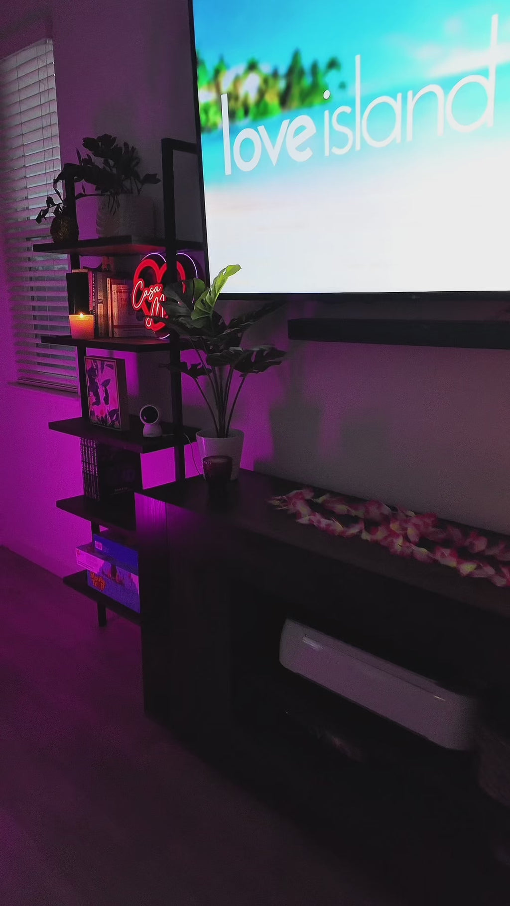 Video showing the Casa Amor custom Love Island Lightbox